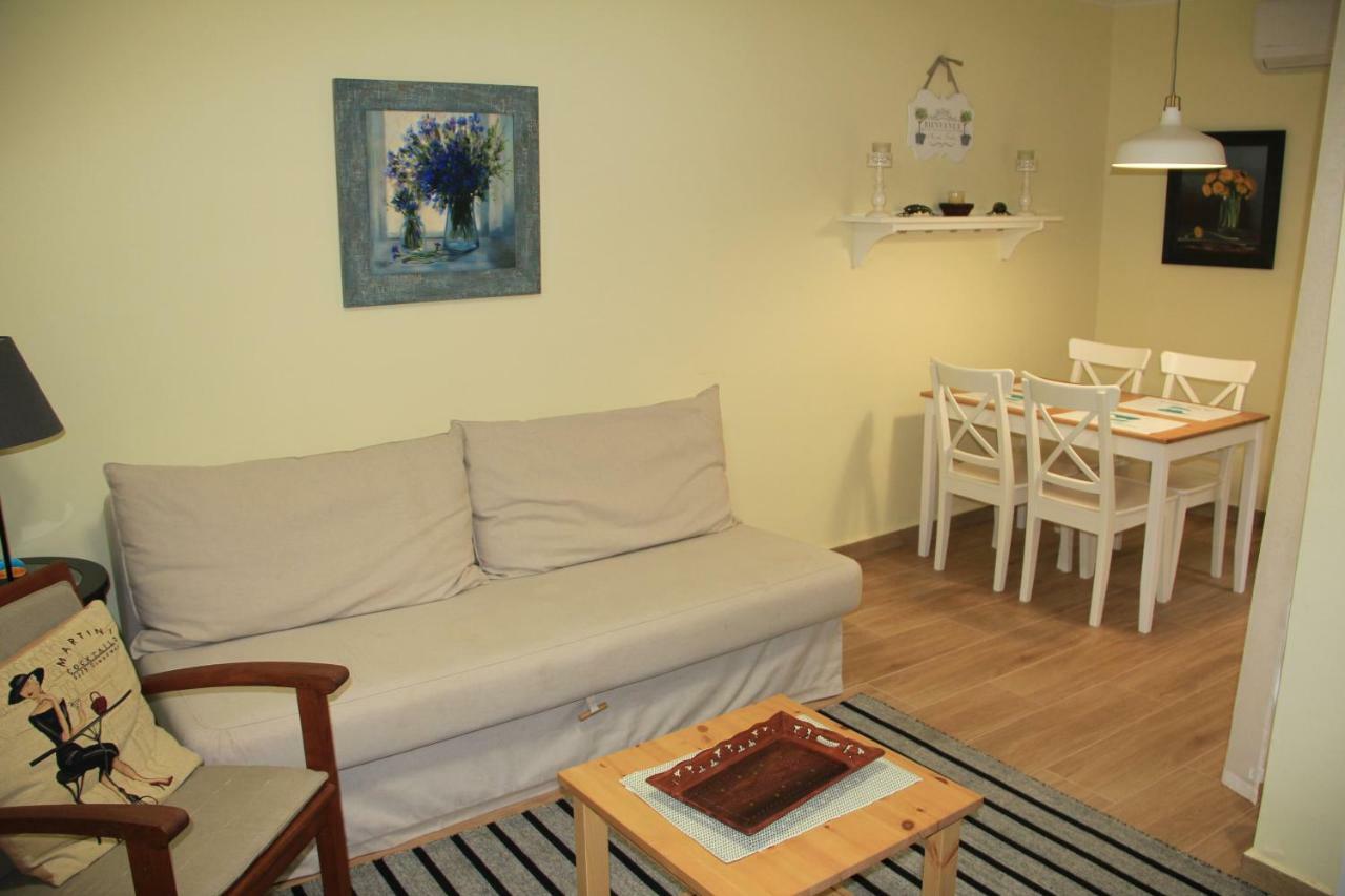 La Vela Blanca Apartment โรเซส ภายนอก รูปภาพ