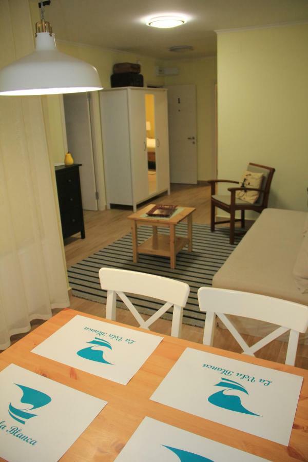 La Vela Blanca Apartment โรเซส ภายนอก รูปภาพ